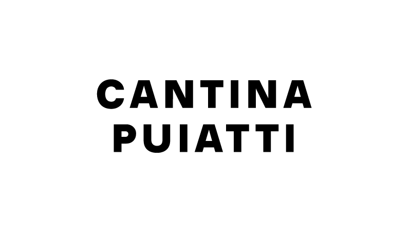 a black and white photo with the words cantinaa puatti